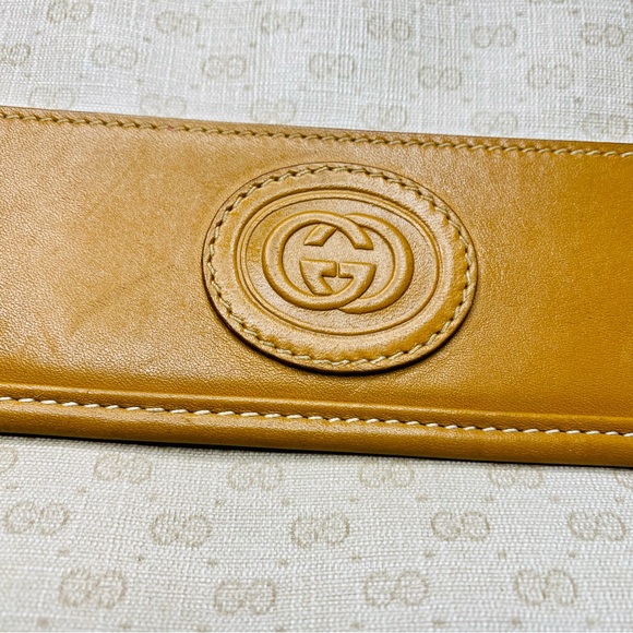 GUCCI Vintage Micro GG Monogram Flap Shoulder Bag - Picture 4 of 11